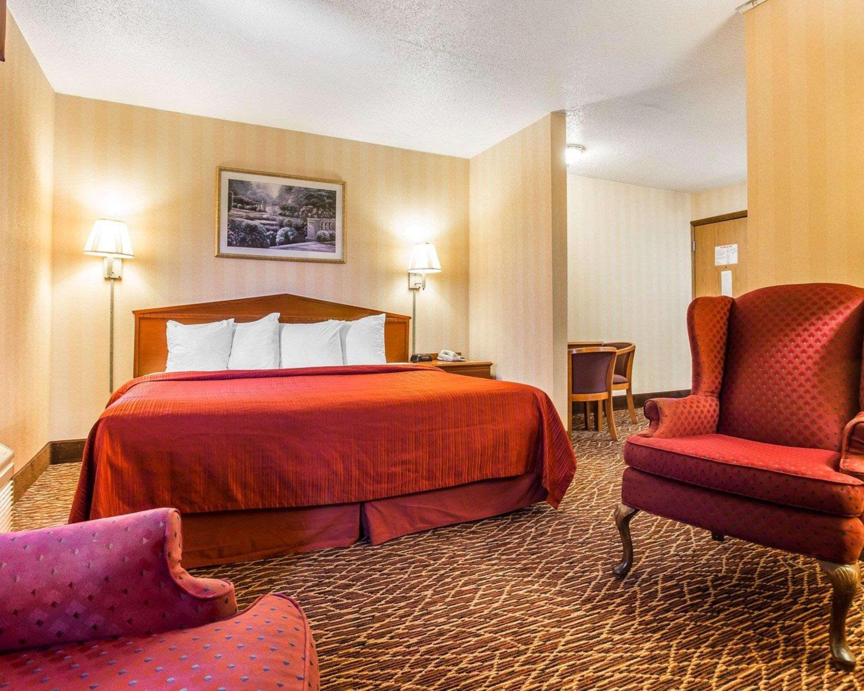 Quality Inn Marietta Exterior photo