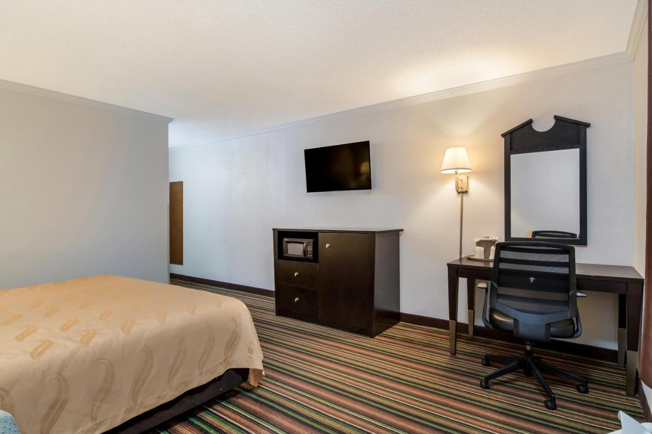 Quality Inn Marietta Exterior photo