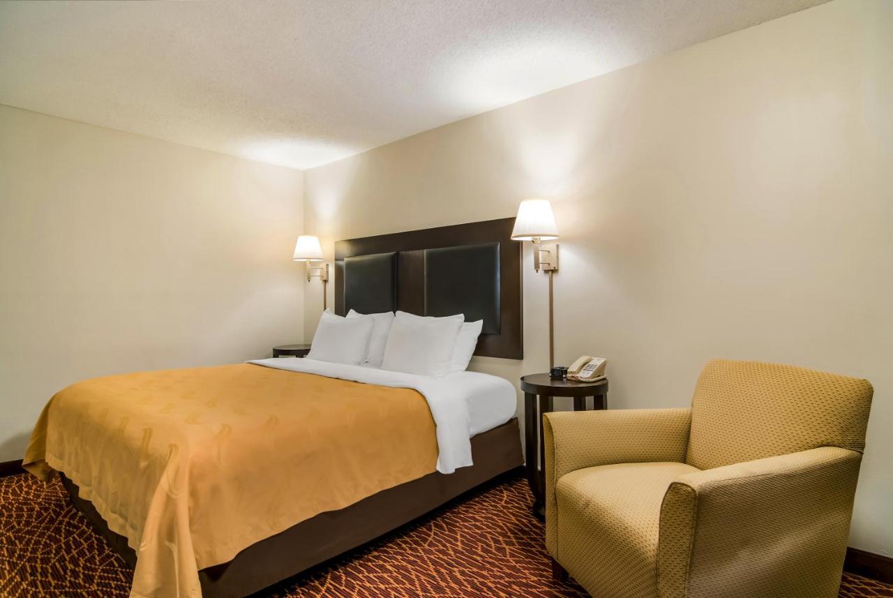 Quality Inn Marietta Exterior photo