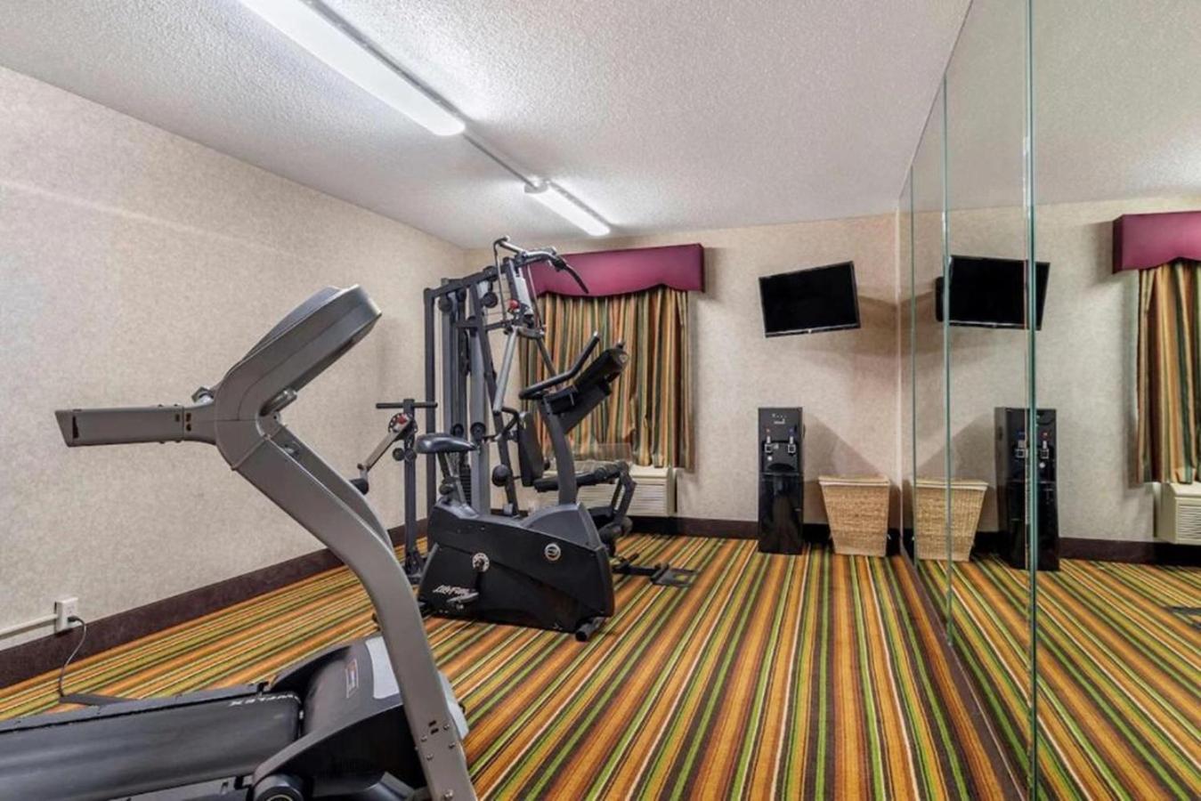 Quality Inn Marietta Exterior photo