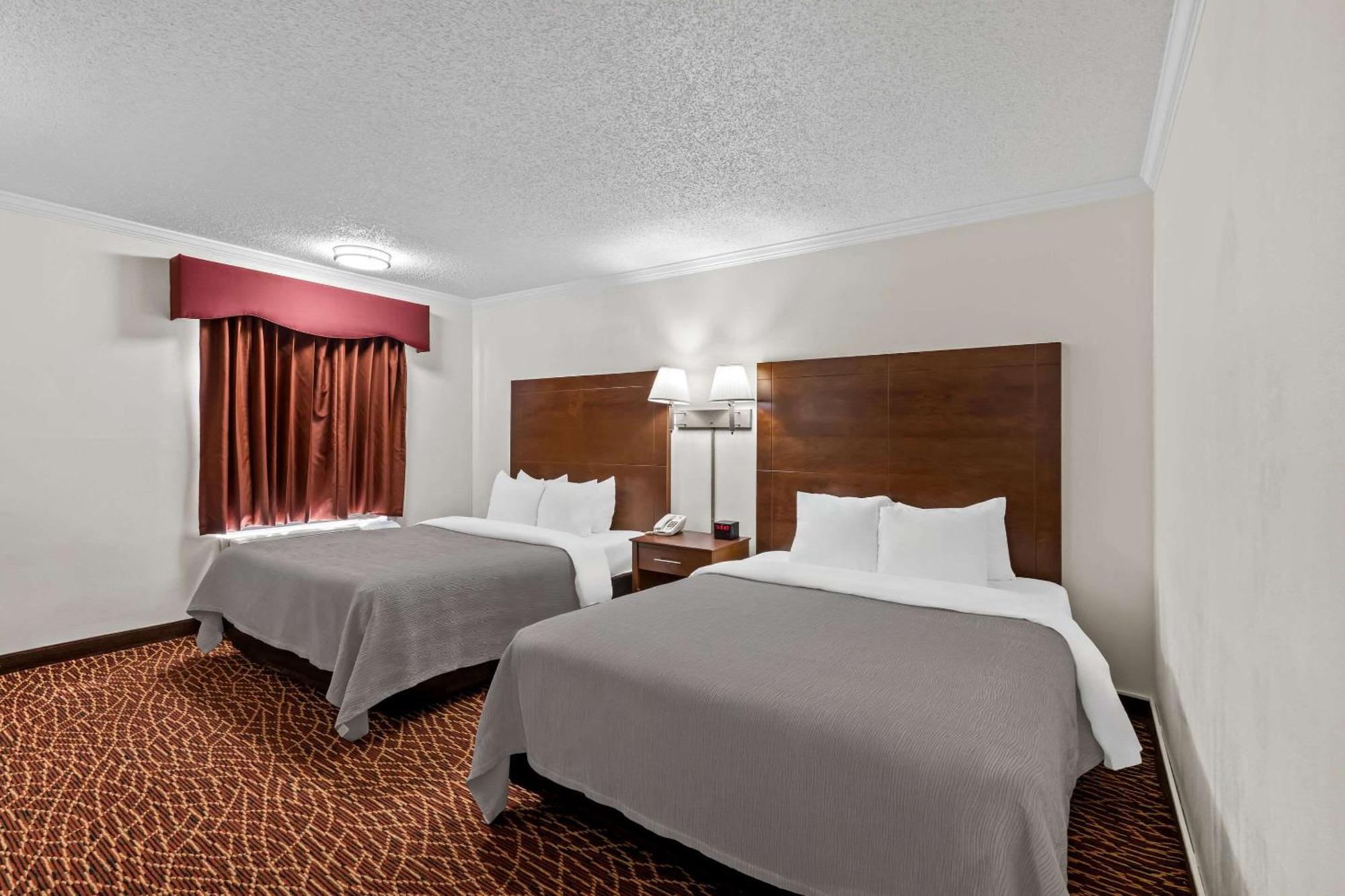 Quality Inn Marietta Exterior photo
